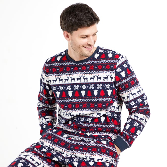 Men’s Navy Red Christmas Reindeer Pajama Set – Soft Winter Knit Loungewear