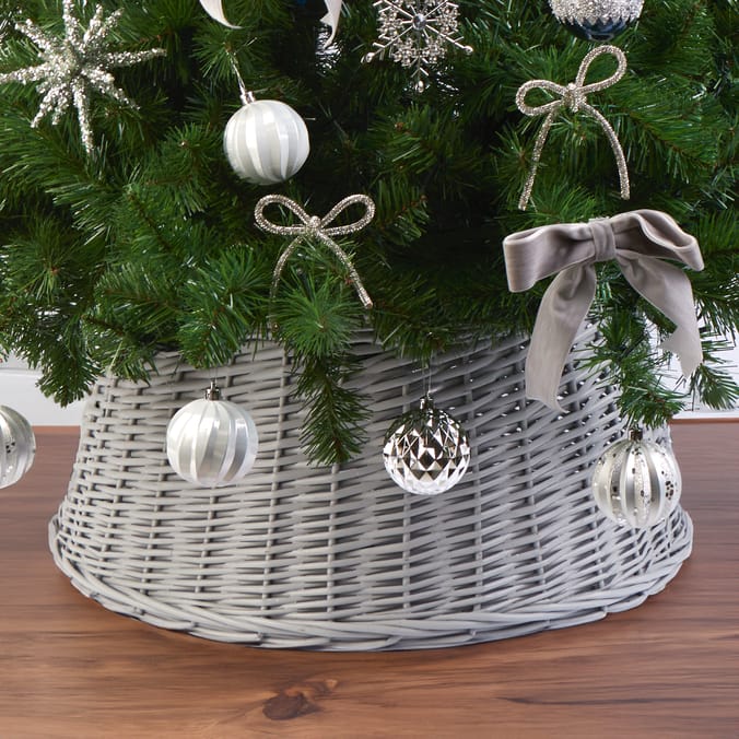 Woven Christmas Tree Collar – Premium Decorative Base Cover