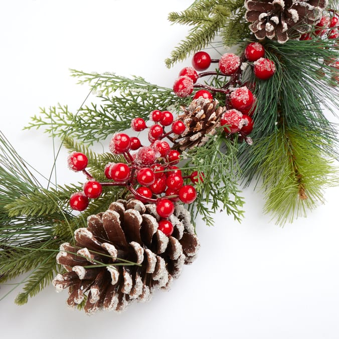 Christmas Pinecone & Berry Garland – Artificial Winter Foliage Decoration