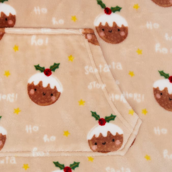 Kids Christmas Oversized Hoodie Blanket – Ultra Soft Wearable Blanket with Festive Pudding Print