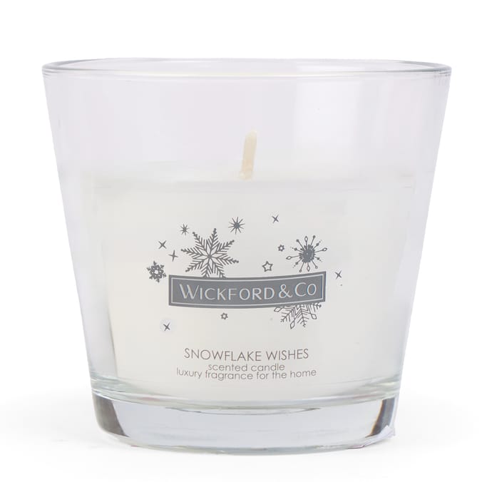Wickford & Co Snowflake Wishes Scented Candle 5oz – Winter Fresh Aroma