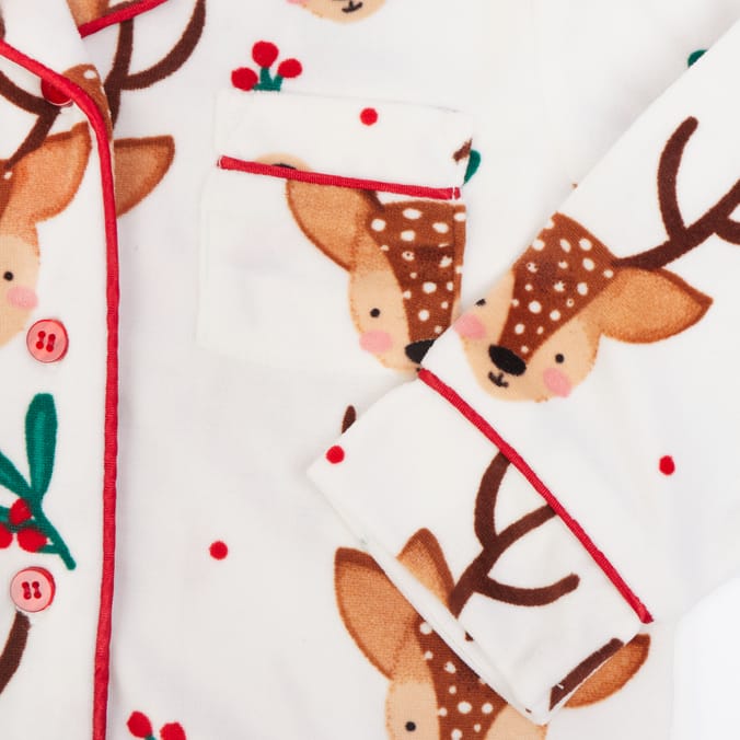 Kids Reindeer Print Christmas Pajama Set – Soft 2-Piece Winter Nightwear