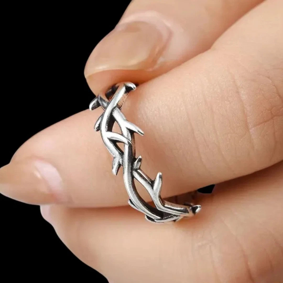 Gothic Thorn Branch Ring – Adjustable Stainless Steel Statement for Punk & Vintage Souls