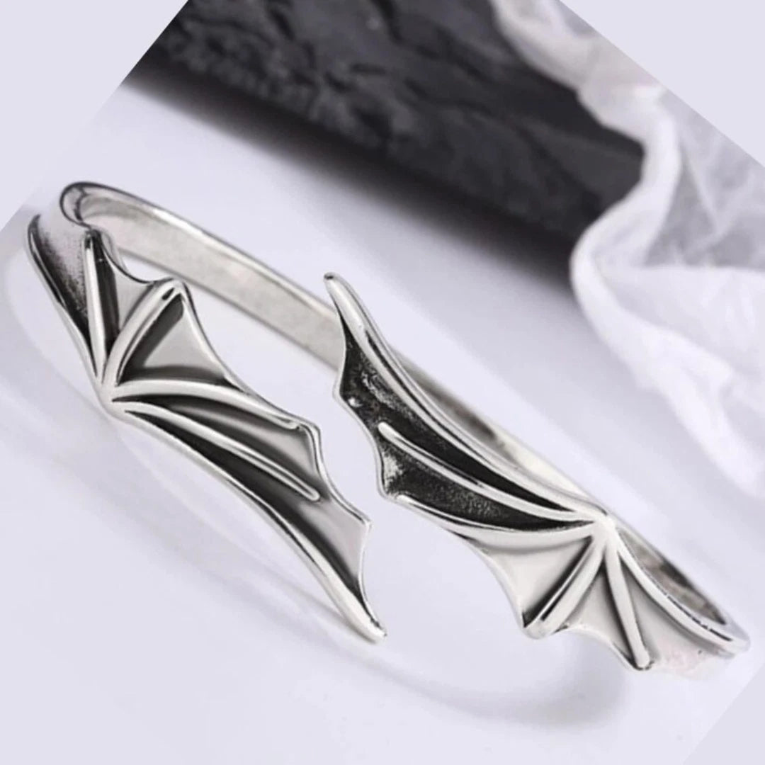 Vintage Vampire Devil Bracelet, Demon Bat Wing, Adjustable Gothic Bracelet