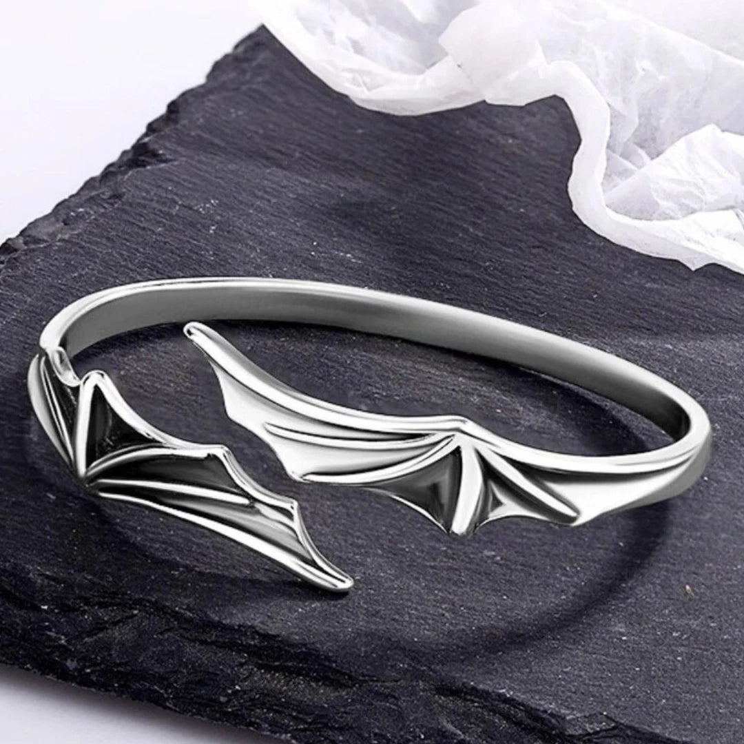 Vintage Vampire Devil Bracelet, Demon Bat Wing, Adjustable Gothic Bracelet