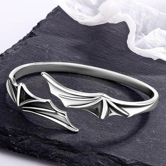 Vintage Vampire Devil Bracelet, Demon Bat Wing, Adjustable Gothic Bracelet