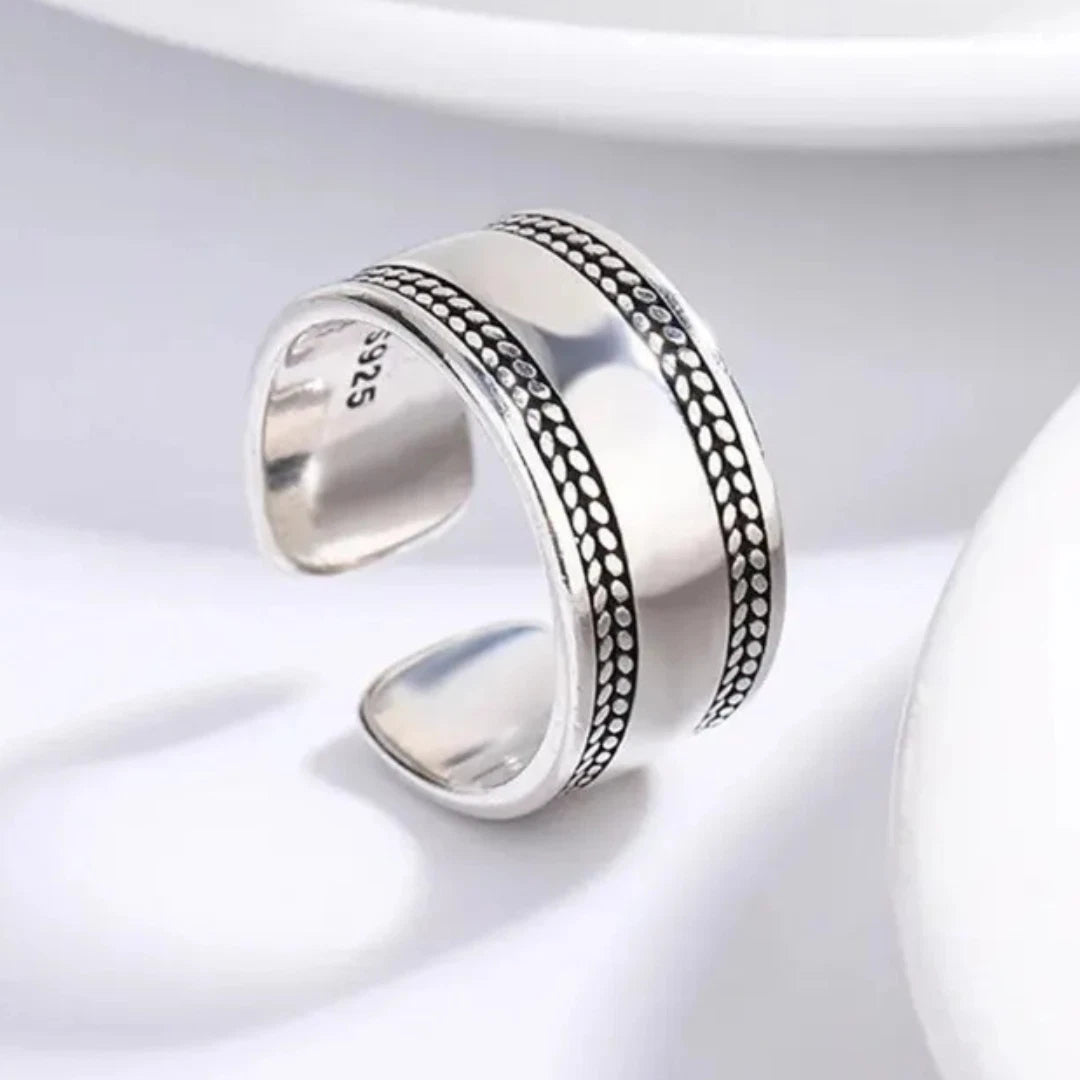 Chunky Silver Thumb Ring, Adjustable open Boho Ring, Unisex Statement Thumb Ring