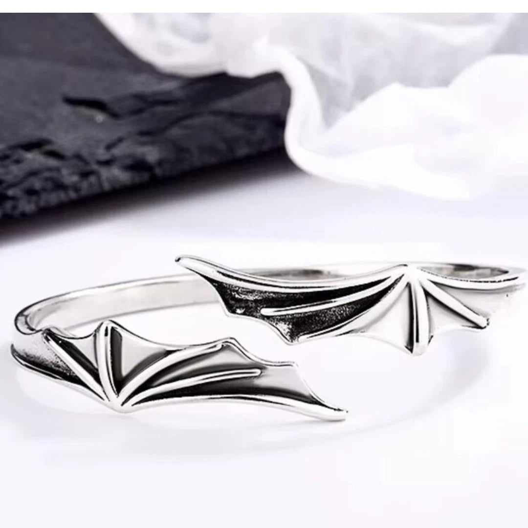 Vintage Vampire Devil Bracelet, Demon Bat Wing, Adjustable Gothic Bracelet
